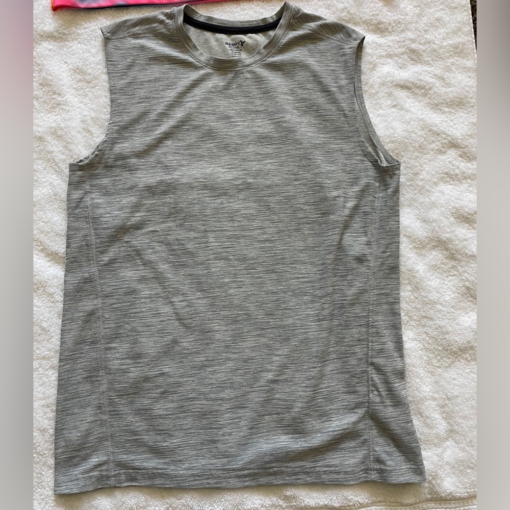 Old Navy Gray Tank Top Lightweight Athletic Shirt